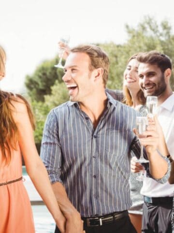 friends having drinks