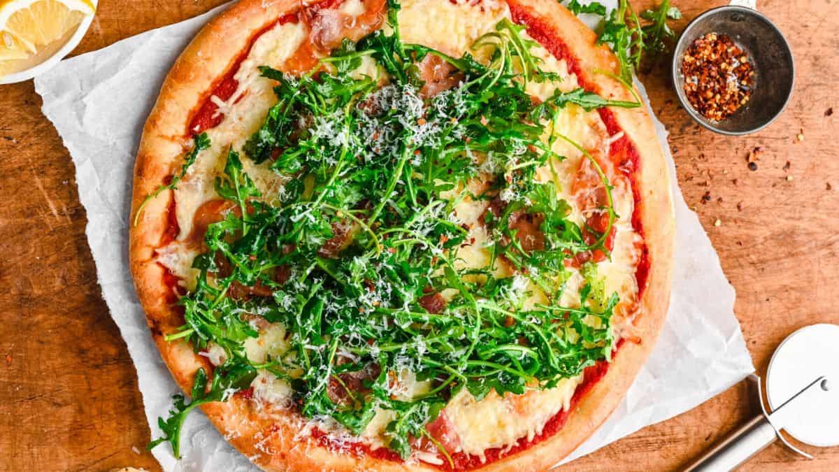 Arugula Prosciutto Pizza
