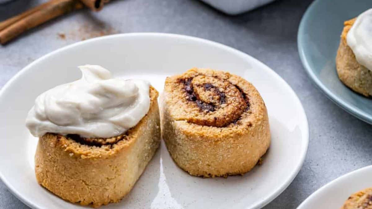 A couple of Keto Cinnamon Rolls served on a plate. 