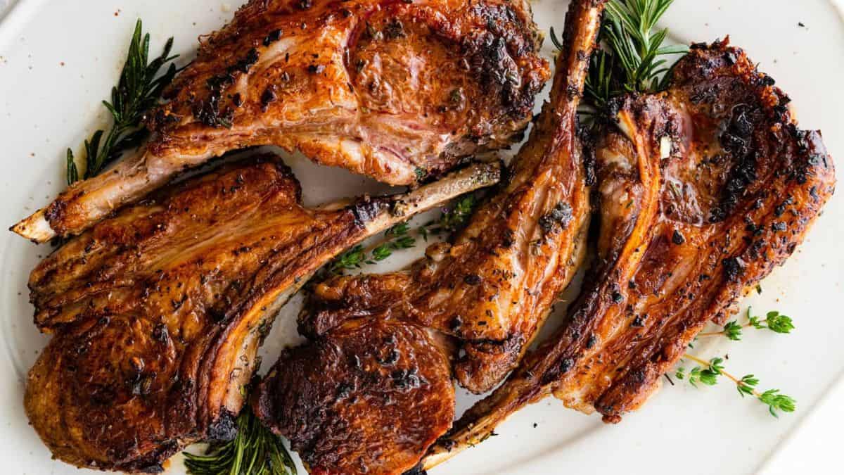 Lamb Chops Marinade Recipe (with Garlic and Rosemary) served on a plate.
