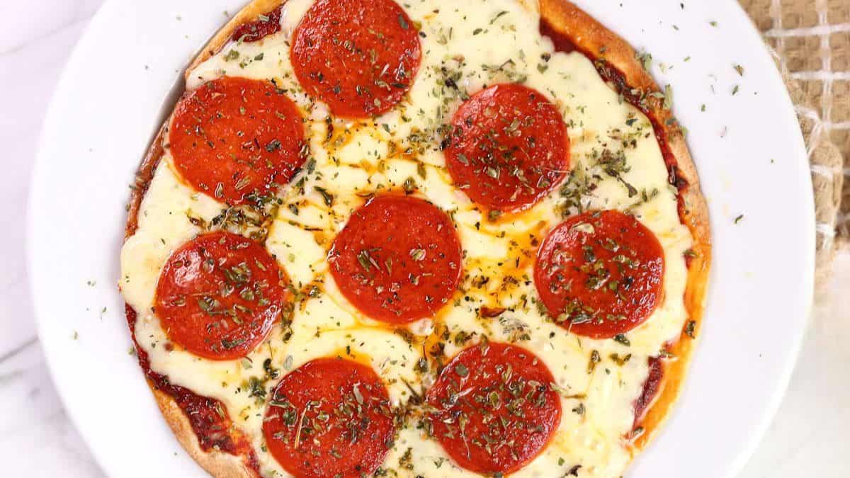 Low-Carb Tortilla Pizza on a plate.
