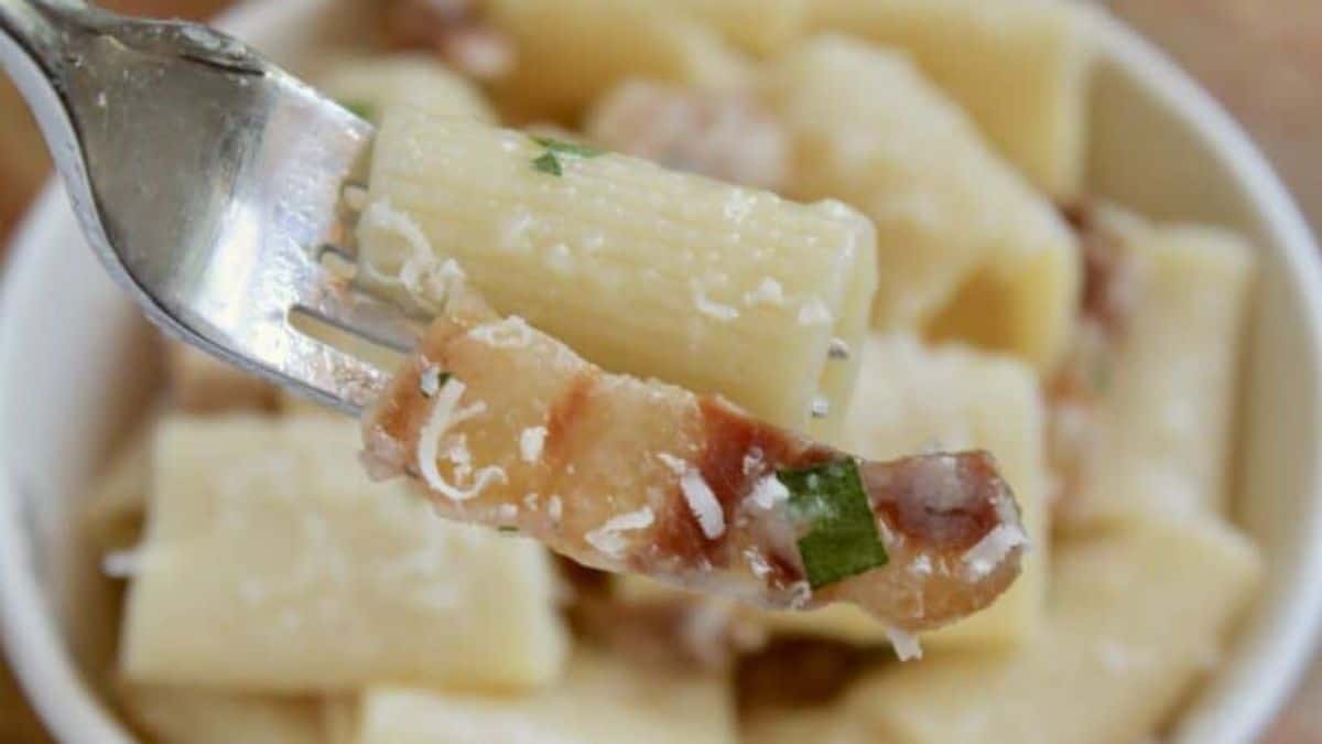 Pancetta Pasta served in a bowl.