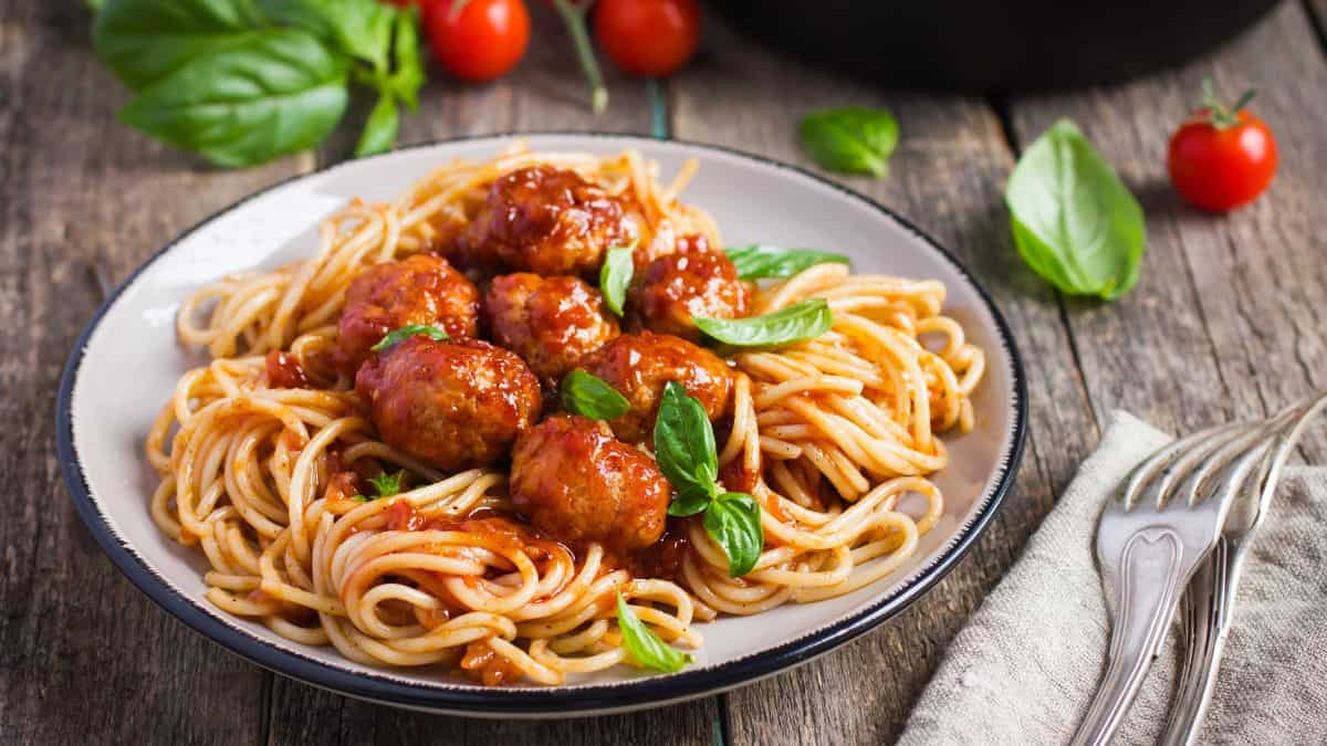 Spaghetti and Meatballs