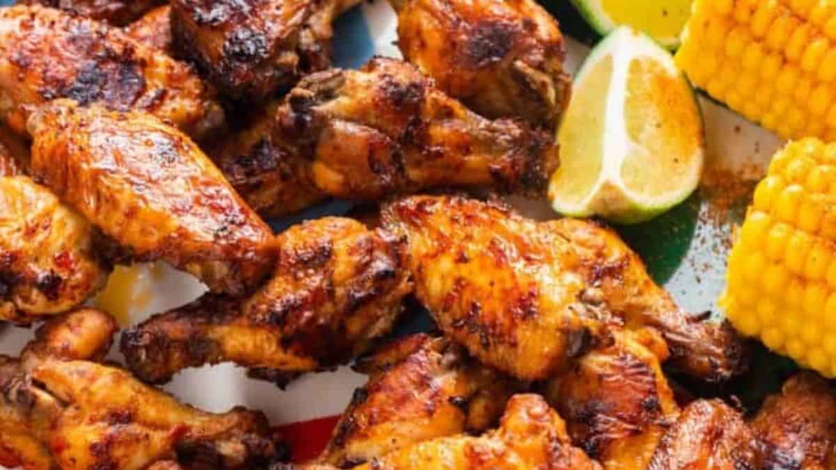 A few pieces of Spicy Peri Peri Chicken Wings.