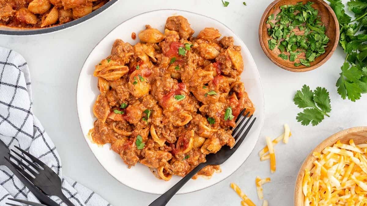 A serving of Taco Pasta served on a plate. 