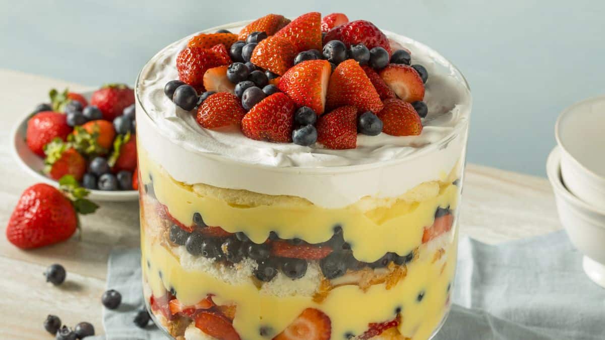 berry trifle