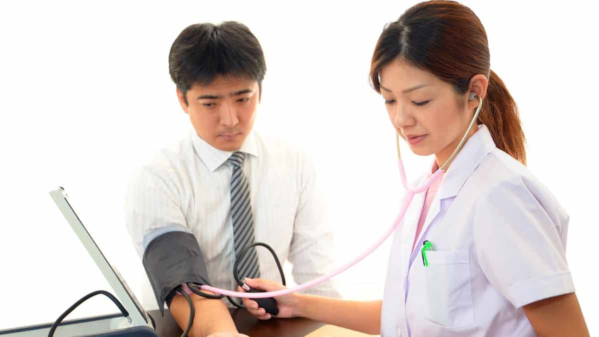 blood pressure with doctor