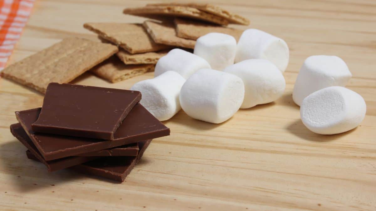 smores ingredients