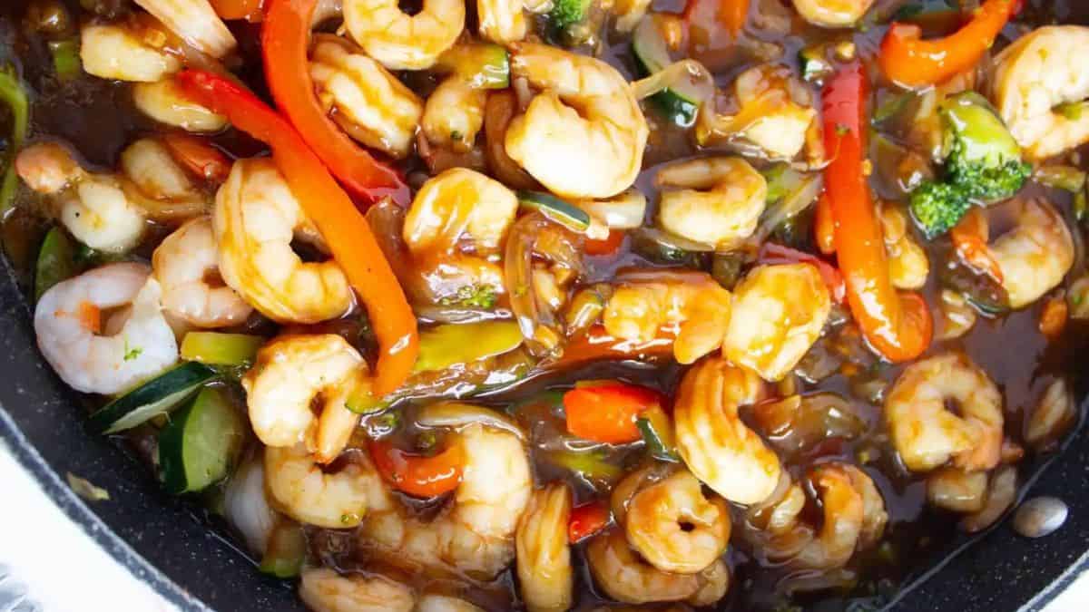 Honey Garlic Shrimp in a pan. 