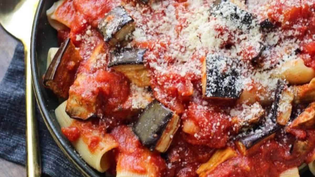 A serving of Pasta alla Norma. 