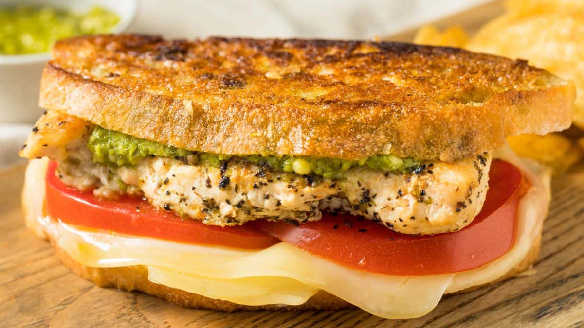 Pesto Chicken Sandwich