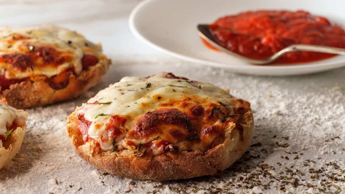 english muffin pizza