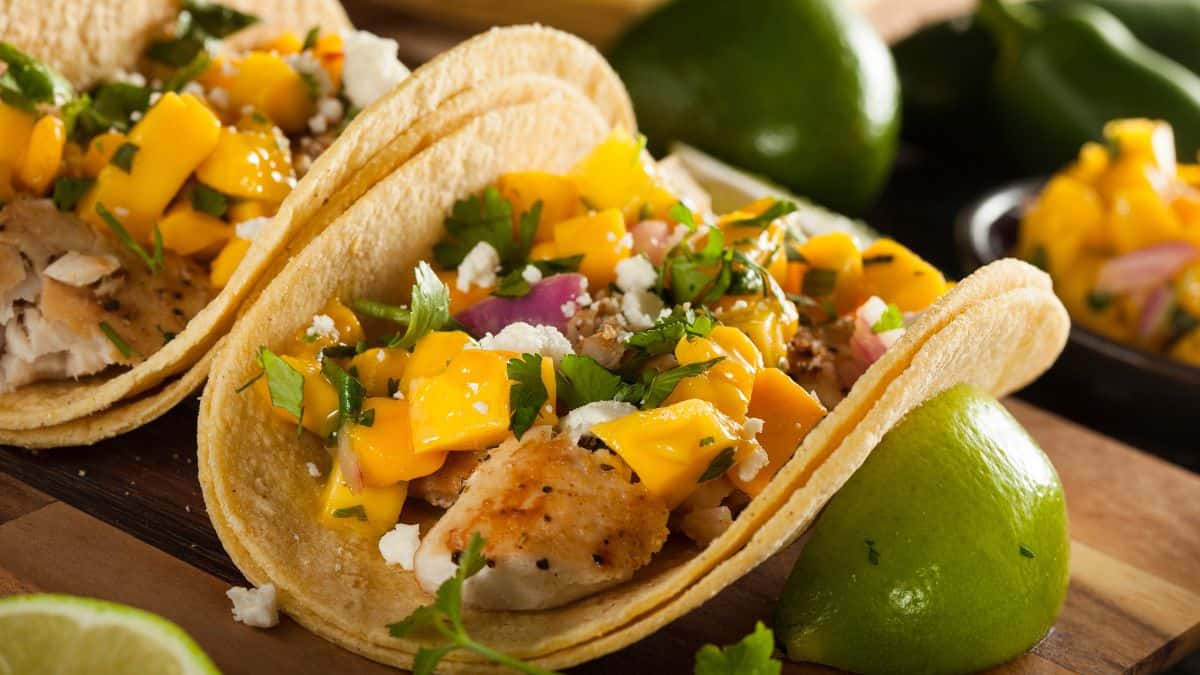 mango tacos