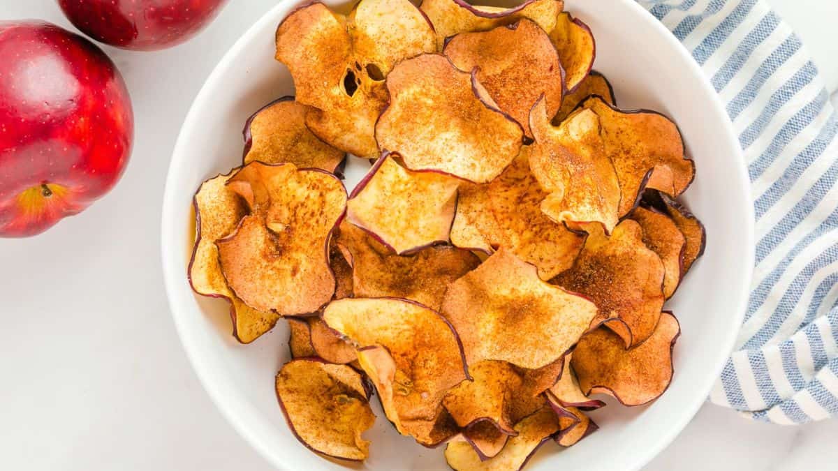 A bowl of Air Fryer Apple Chips.