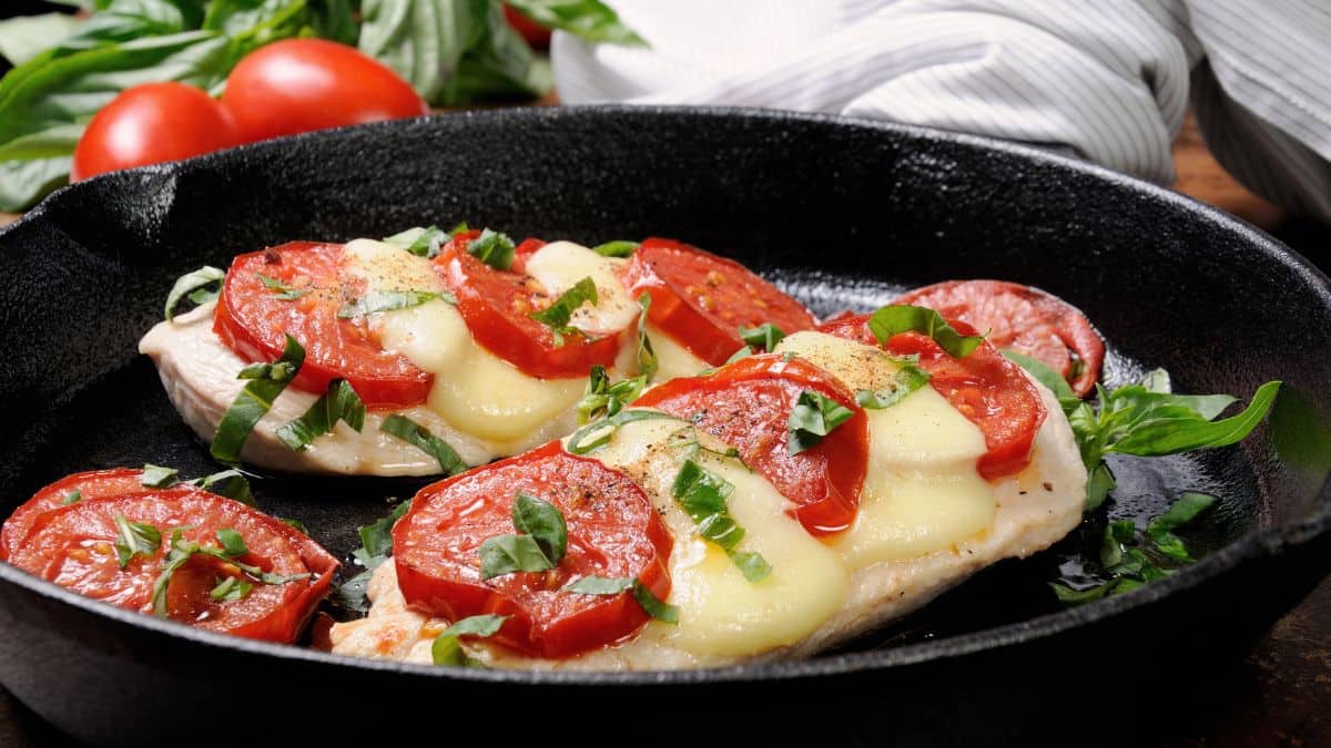 Caprese Chicken Skillet