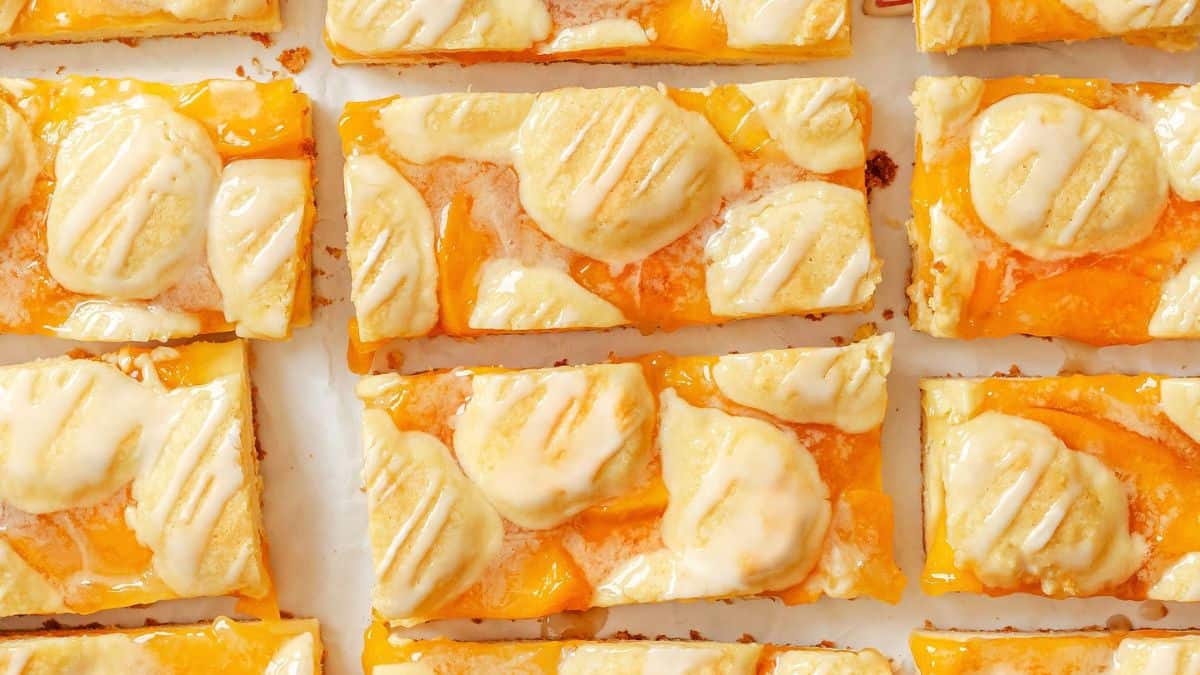 A few pieces of Peach Pie Bars.