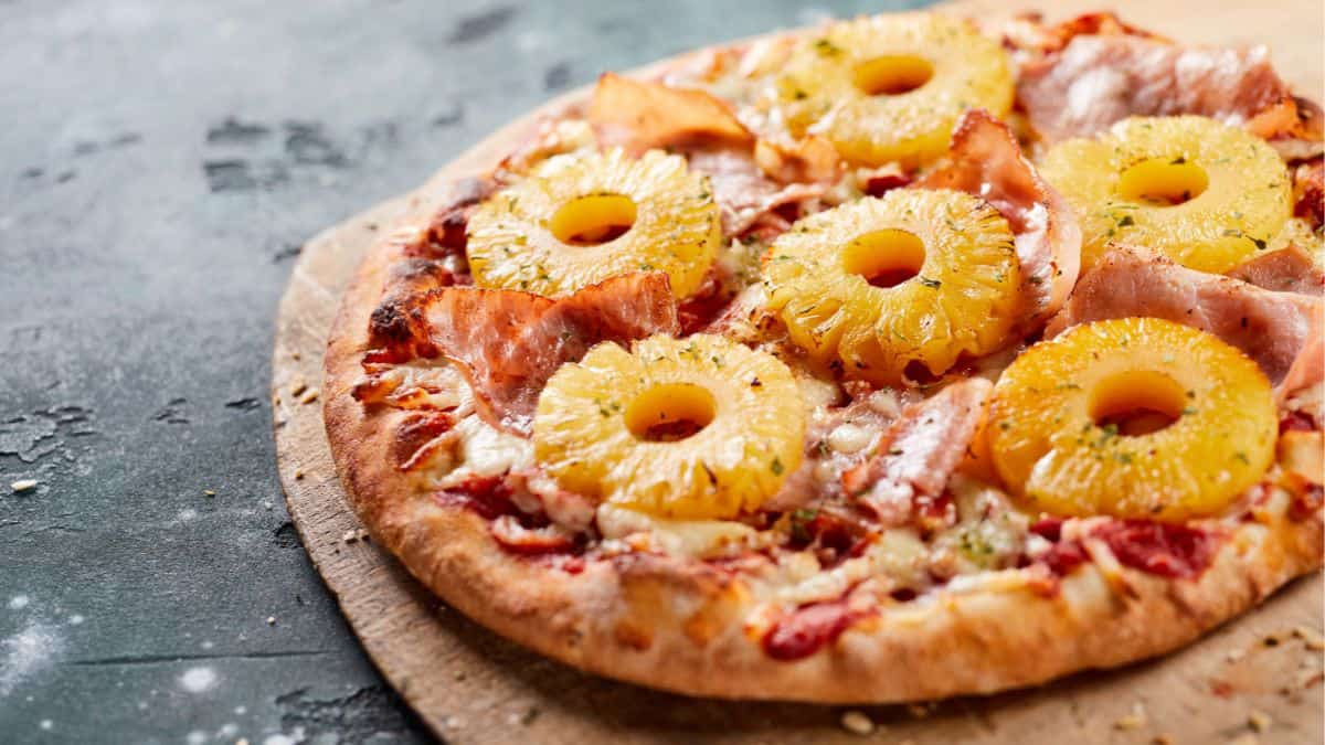 pineapple pizza