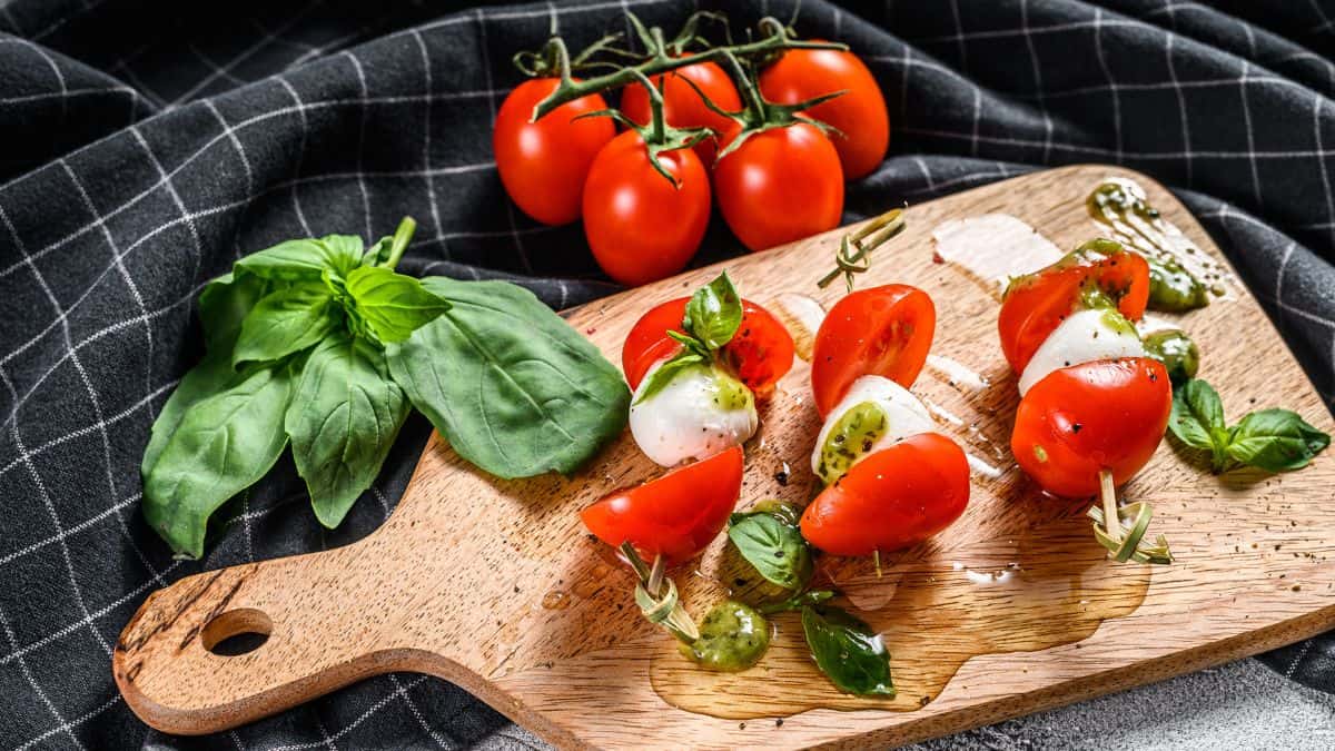 Caprese skewer