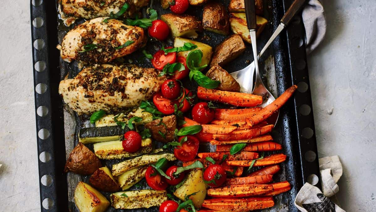 Sheet Pan Chicken and Veggies