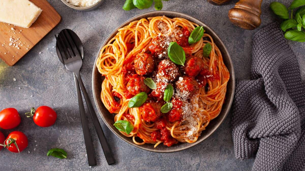 Spaghetti and Meatballs