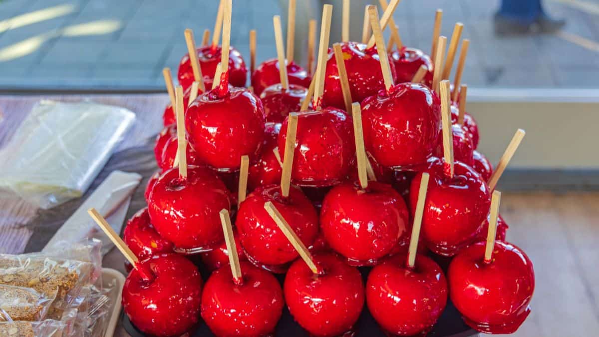 candy apples