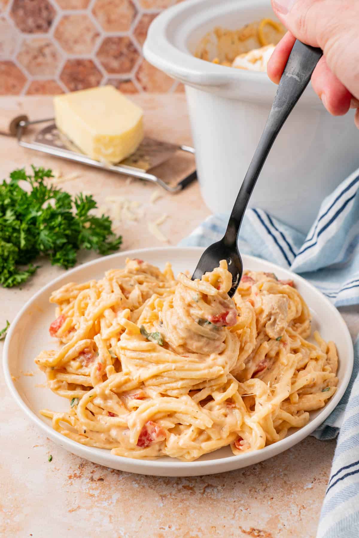 Rotel Chicken Spaghetti - Spaceships and Laser Beams, image size:1200x1799