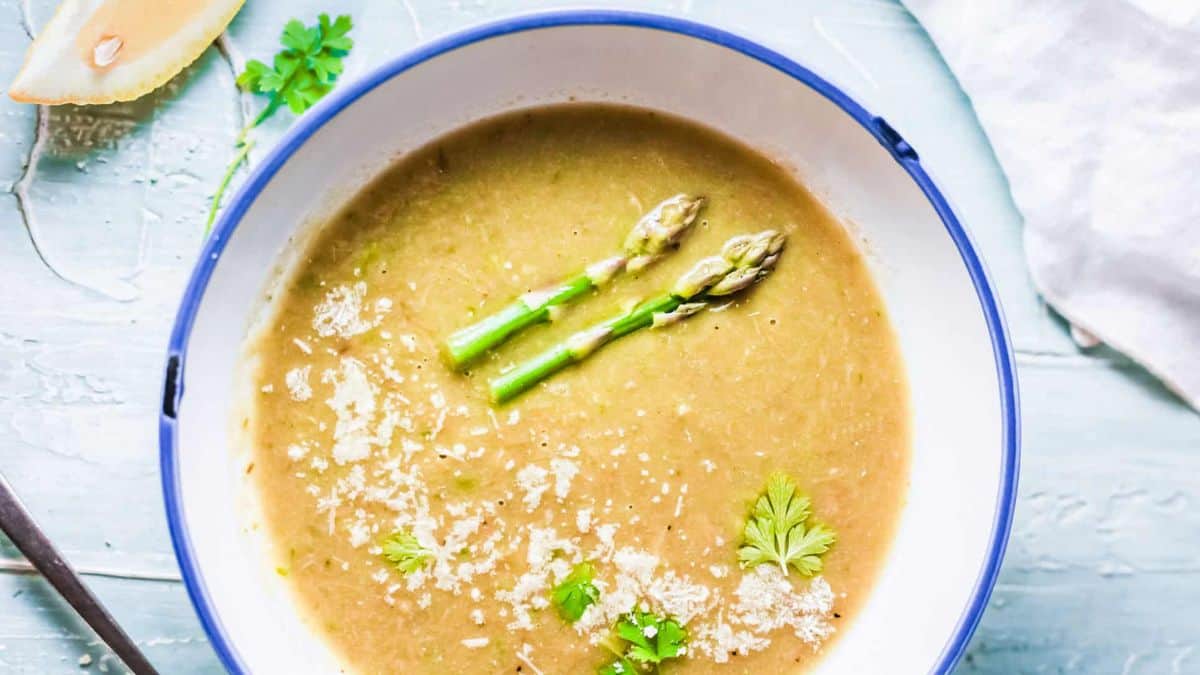 Instant Pot Asparagus Soup