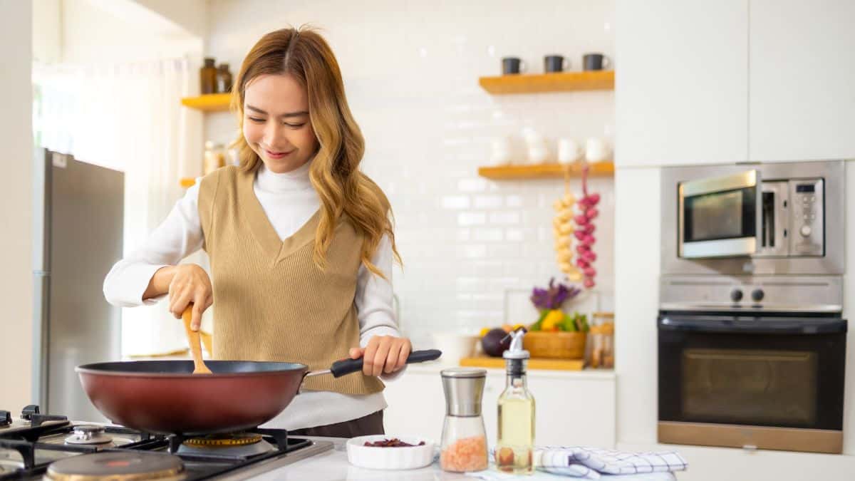 woman cooking
