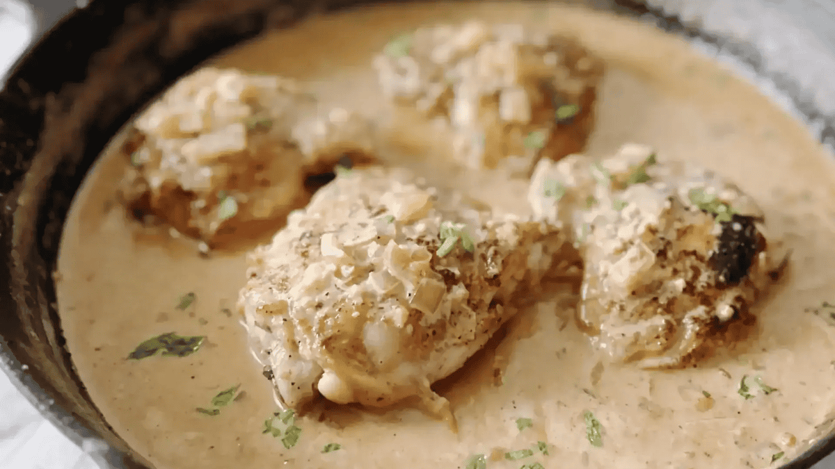 Chicken in a White Wine Sauce