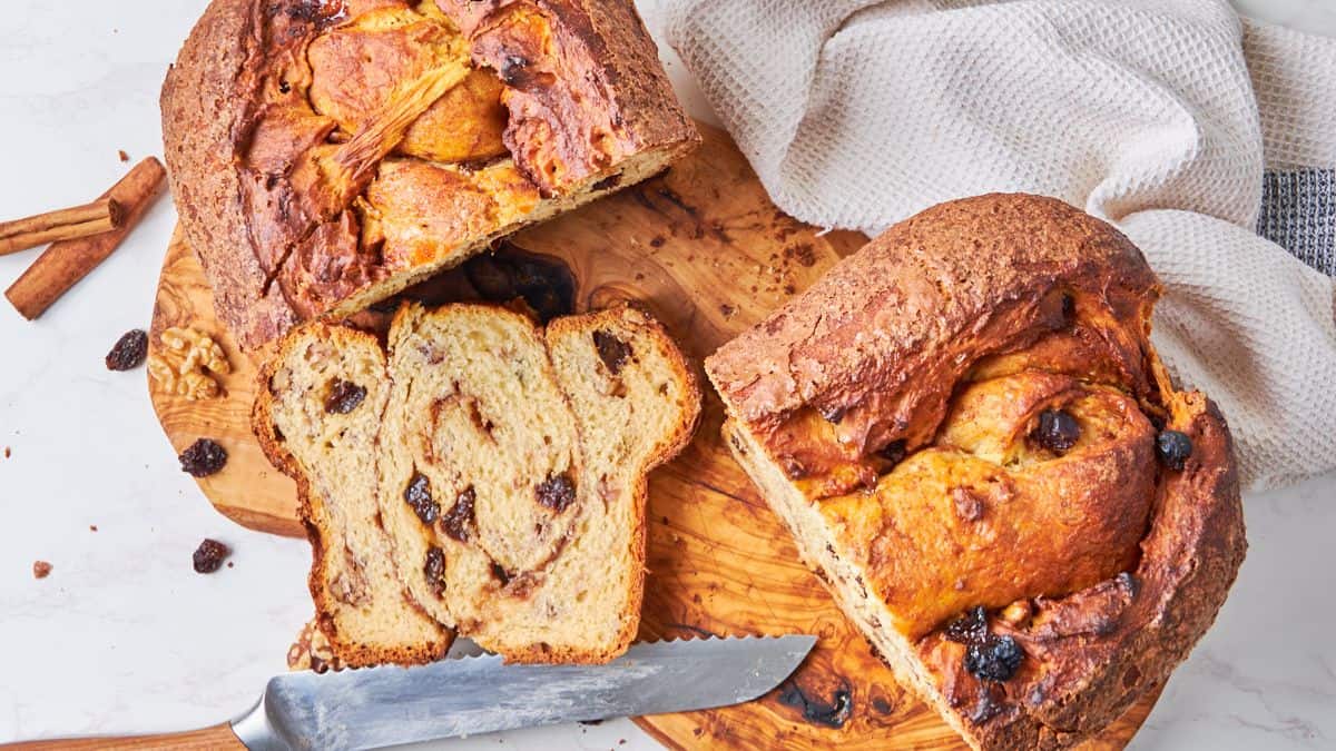 Cinnamon Raisin Sourdough Protein Bread