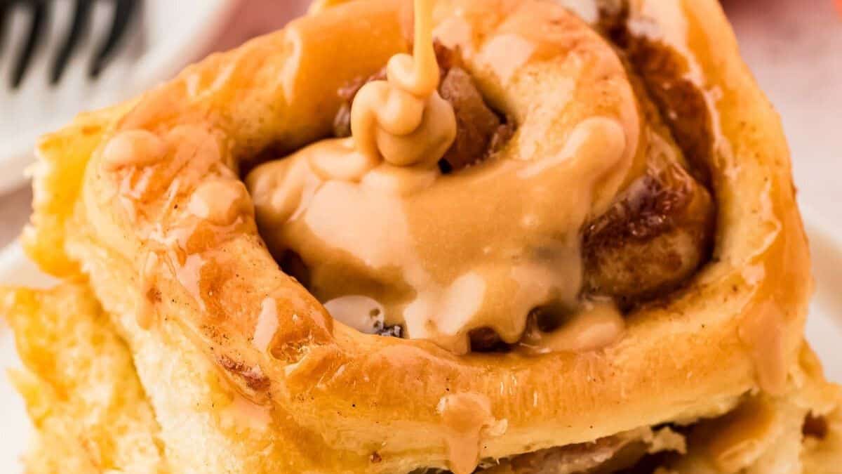 Close-up shot of Apple Pie Cinnamon Rolls.