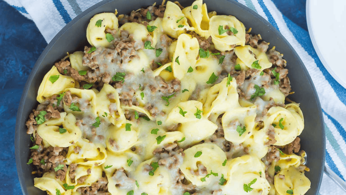 Cheesy Beef Tortellini Skillet