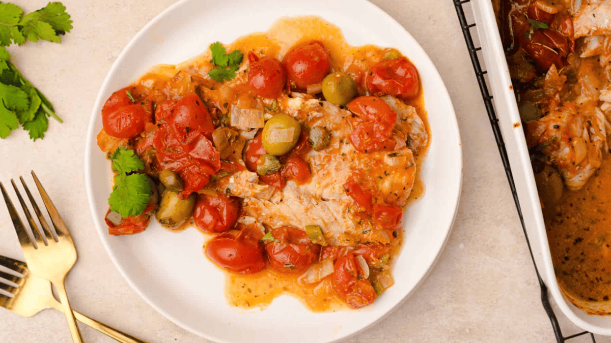 Pescado a la Veracruzana (Veracruz-Style Fish)