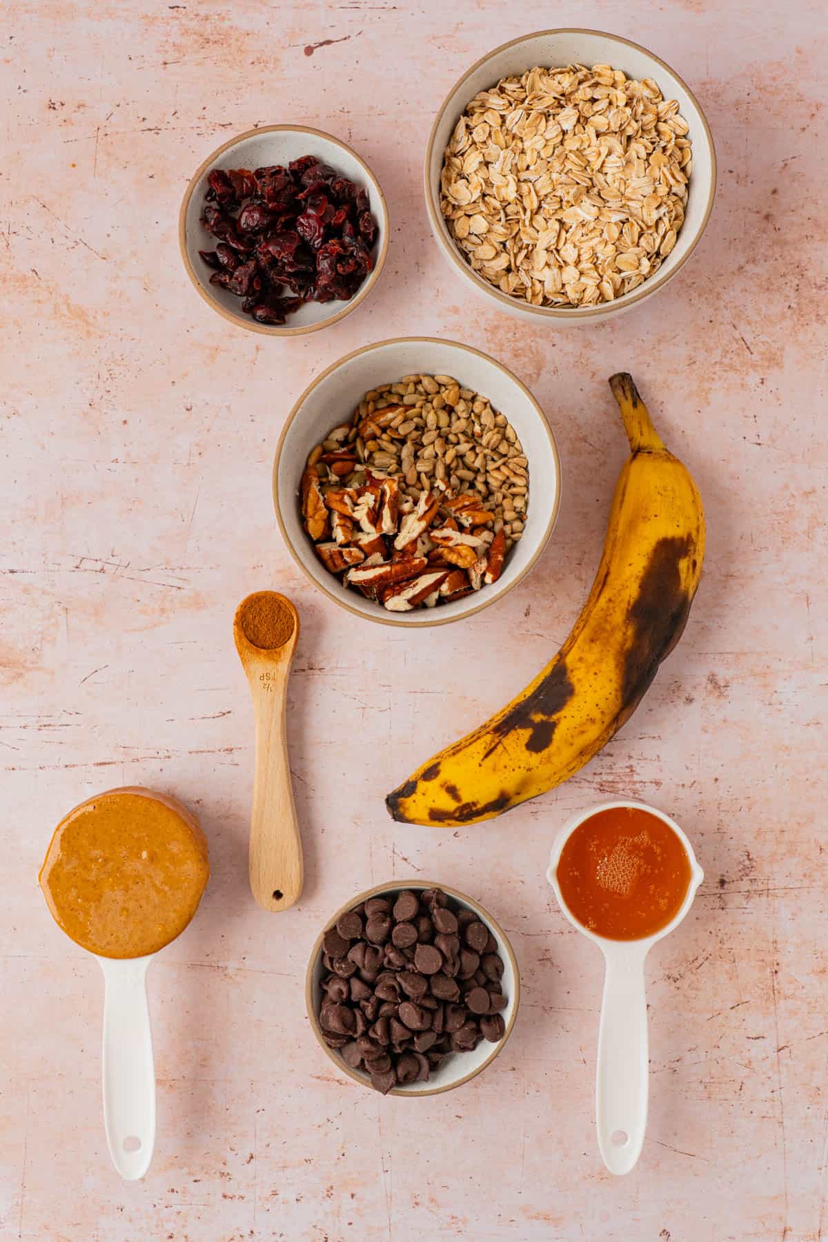 The ingredients to make breakfast cookies. 